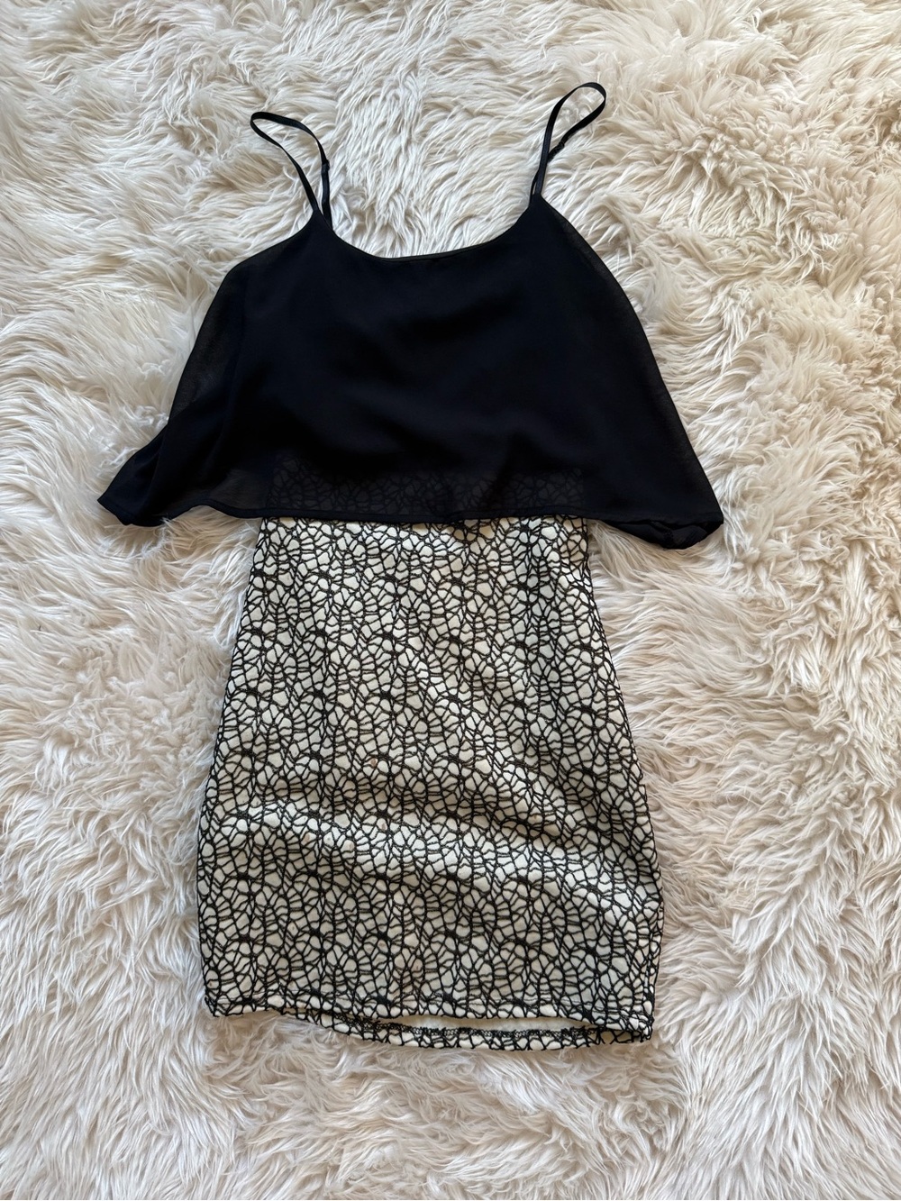 3 women’s mini dresses